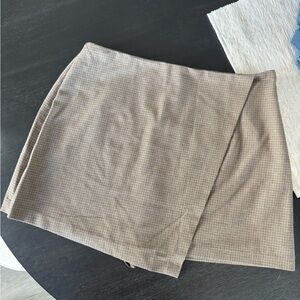 Abercrombie & Fitch Mini Scarlett Skort